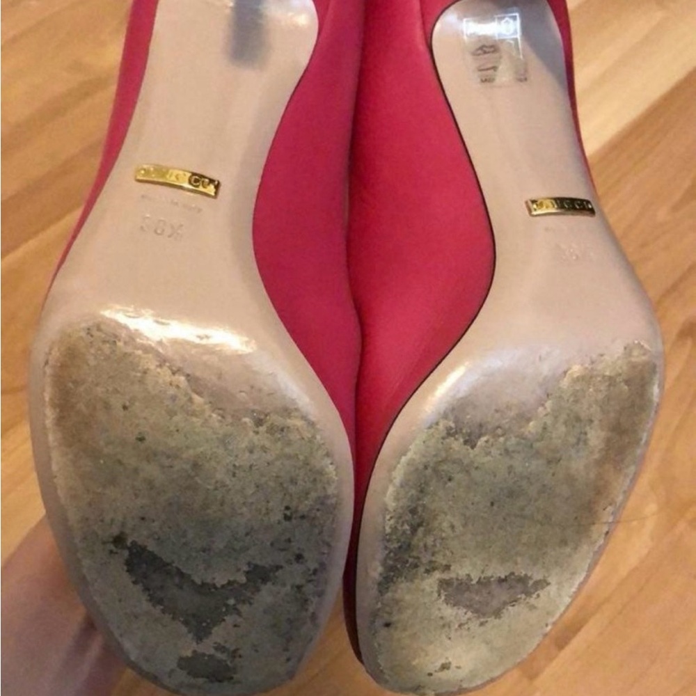 Gucci Women's Pink Peep-Toe Heels - Picture 5 of 6